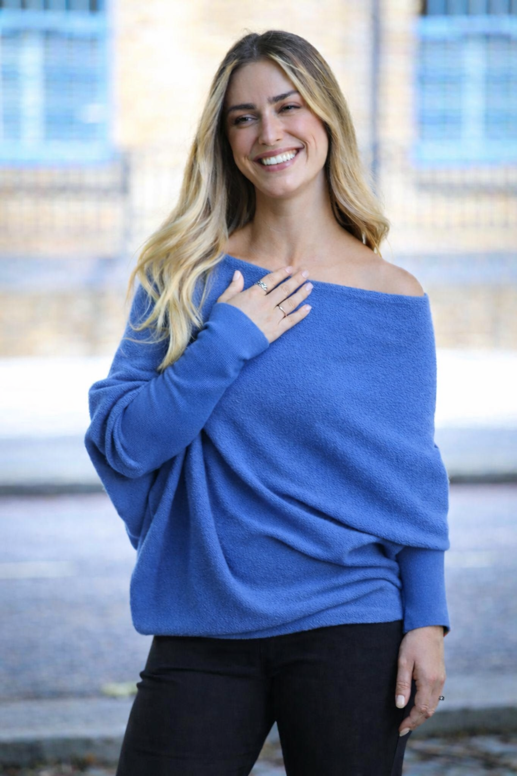 Pacific dove- Asymmetric Jumper