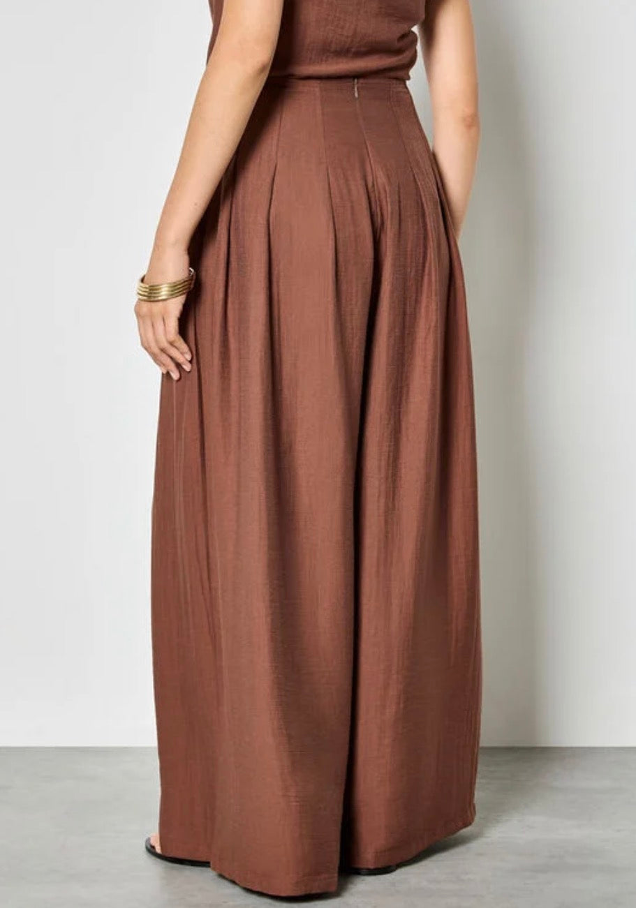 Apricot 3 Pleat Twill Wide Leg Trousers