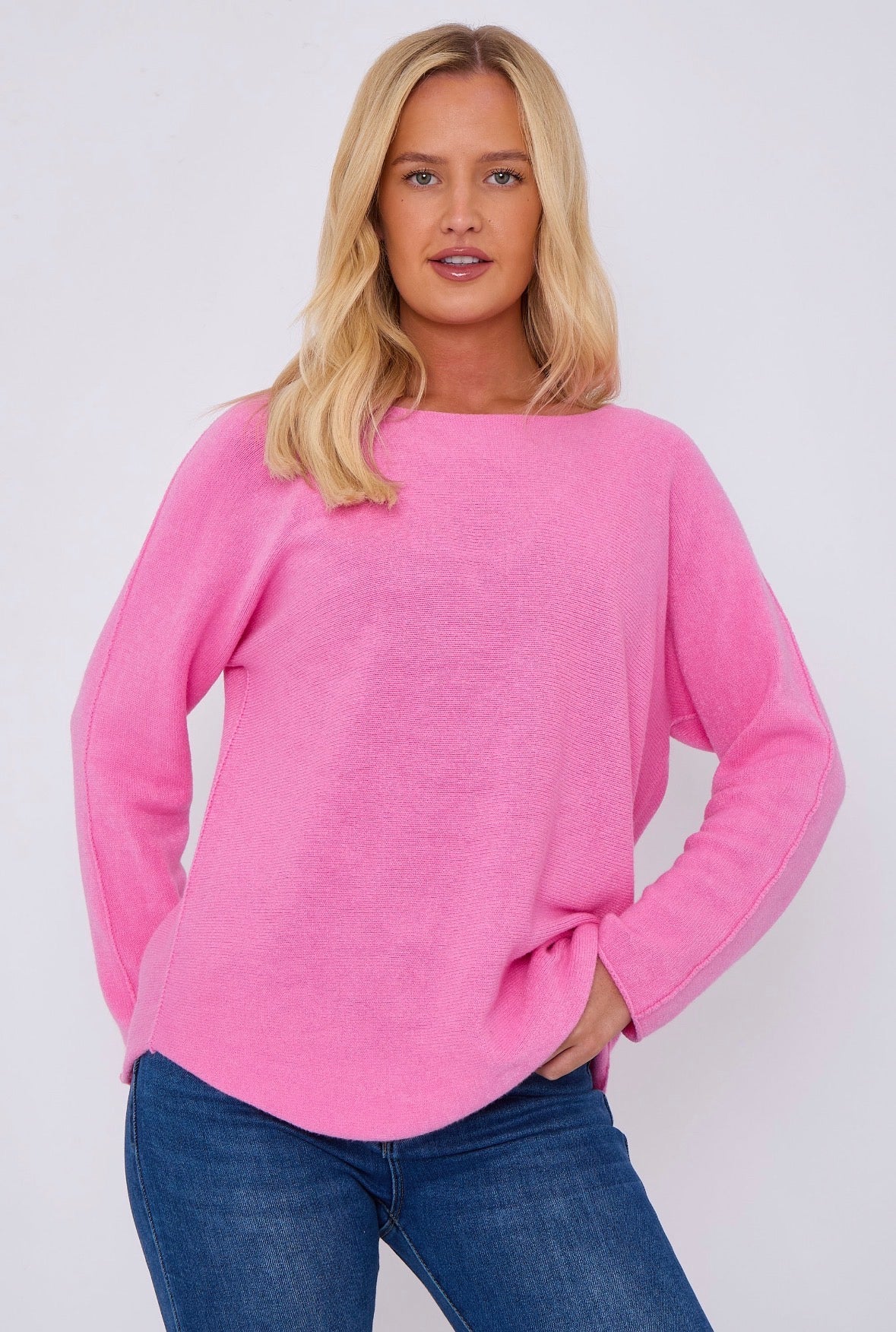 Pacific Dove- Super Soft V Neck jumper